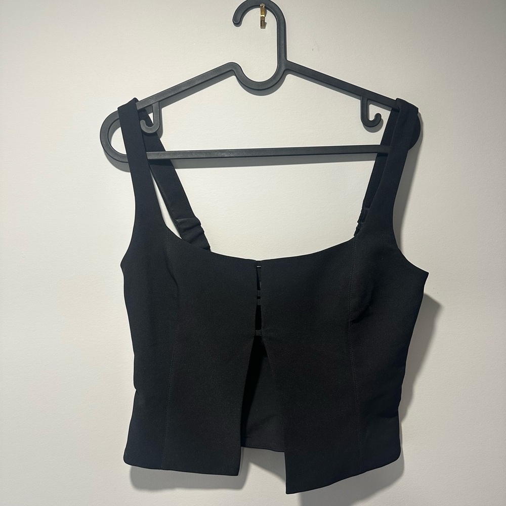 Dynamite Black Crop Top